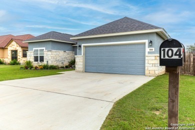 Featuring this 5 Bed room retreat with over 2200 sq foot of on River Bend Golf Club in Texas - for sale on GolfHomes.com, golf home, golf lot