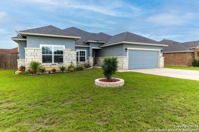 Featuring this 5 Bed room retreat with over 2200 sq foot of on River Bend Golf Club in Texas - for sale on GolfHomes.com, golf home, golf lot