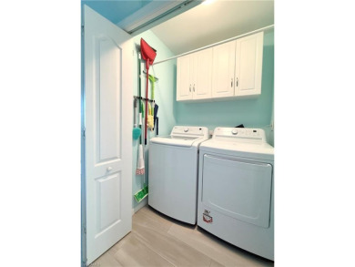 This beautiful 2 BR / 2 BA condo comes with full golf on Naples Heritage Golf and Country Club in Florida - for sale on GolfHomes.com, golf home, golf lot