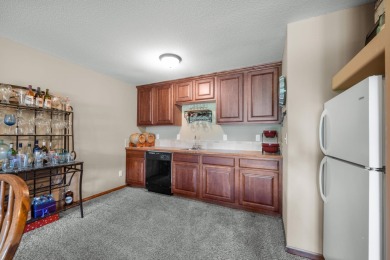 Welcome home to this beautiful one-owner retreat in the heart of on Auburn Hills Golf Course in Kansas - for sale on GolfHomes.com, golf home, golf lot