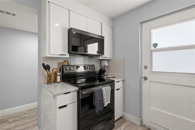 PRICED TO SELLpletely renovated 3-bedroom, 2-bathroom, ideally on  in Florida - for sale on GolfHomes.com, golf home, golf lot