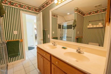 Beautifully Updated Townhome in Sommersby at Stoney Creek on Stoney Creek Golf Club in North Carolina - for sale on GolfHomes.com, golf home, golf lot