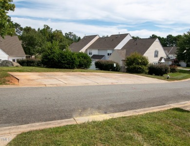 Beautifully Updated Townhome in Sommersby at Stoney Creek on Stoney Creek Golf Club in North Carolina - for sale on GolfHomes.com, golf home, golf lot