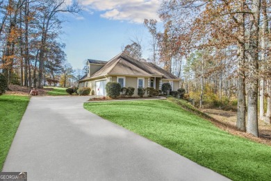 INVITING RANCH IN WHITE OAK AREA has lots of room for the on Canongate On White Oak Golf Course in Georgia - for sale on GolfHomes.com, golf home, golf lot