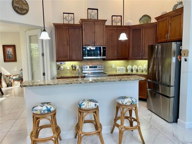 Stunning end unit, 3/2/2, 2013 built, split floor plan, 1471sf on Bobcat Trail Golf Club in Florida - for sale on GolfHomes.com, golf home, golf lot
