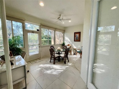 Stunning end unit, 3/2/2, 2013 built, split floor plan, 1471sf on Bobcat Trail Golf Club in Florida - for sale on GolfHomes.com, golf home, golf lot