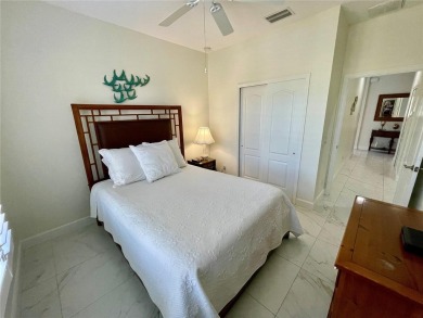 Stunning end unit, 3/2/2, 2013 built, split floor plan, 1471sf on Bobcat Trail Golf Club in Florida - for sale on GolfHomes.com, golf home, golf lot