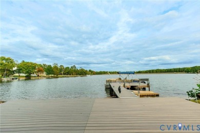 LAKEFRONT LIVING AT IT'S BEST WITH THIS ADORABLE BUNGALOW IN on Pendleton Golf Club in Virginia - for sale on GolfHomes.com, golf home, golf lot