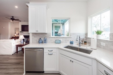 $5,000 CLOSING COST CREDIT W/ ACCEPTABLE OFFER. LOVELY TURN-KEY on Shadowmoss Plantation Golf Club in South Carolina - for sale on GolfHomes.com, golf home, golf lot