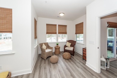$5,000 CLOSING COST CREDIT W/ ACCEPTABLE OFFER. LOVELY TURN-KEY on Shadowmoss Plantation Golf Club in South Carolina - for sale on GolfHomes.com, golf home, golf lot