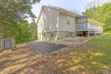 Welcome to Market 87 Mineola Dr. of Cherokee Village, AR within on Cherokee Village North Course in Arkansas - for sale on GolfHomes.com, golf home, golf lot