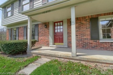 Welcome to this classic colonial in the highly regarded Glenview on Hilltop Golf Course in Michigan - for sale on GolfHomes.com, golf home, golf lot
