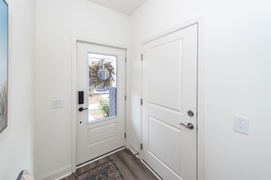 STUNNING, TURN-KEY 3 BEDROOM, 3 BATH SECOND FLOOR CONDO WITH on Shadowmoss Plantation Golf Club in South Carolina - for sale on GolfHomes.com, golf home, golf lot