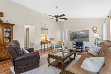 **NEW ROOF** Welcome to 2542 Eldon Place--a beautifully on Glenview Championship Golf and Country Club in Florida - for sale on GolfHomes.com, golf home, golf lot