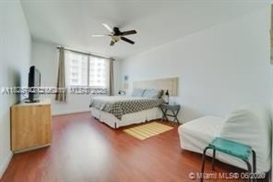 ***SELLER MOTIVATED*** Vacant. Easy to show! Short distance from on The Diplomat Golf Resort and Spa in Florida - for sale on GolfHomes.com, golf home, golf lot