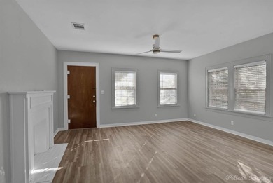 Check out this adorable home in Waterside near Ki Mexico on Querbes Park Golf Course in Louisiana - for sale on GolfHomes.com, golf home, golf lot