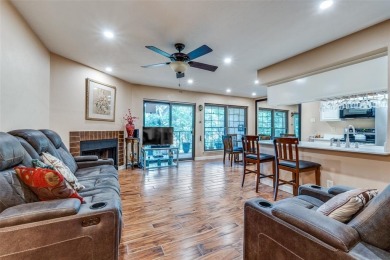 Discover this charming 2-bedroom, 2-bath condo nestled near the on Stevens Park Golf Course in Texas - for sale on GolfHomes.com, golf home, golf lot