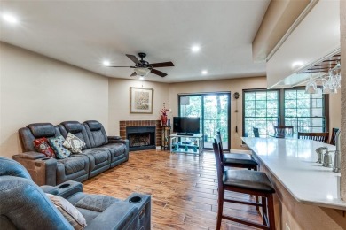 Discover this charming 2-bedroom, 2-bath condo nestled near the on Stevens Park Golf Course in Texas - for sale on GolfHomes.com, golf home, golf lot