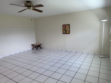 Welcome to this beautiful freshly painted 2-bedroom, 2-bath on Kings Point Golf - Executive in Florida - for sale on GolfHomes.com, golf home, golf lot