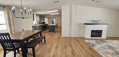 Stunning 3 bedroom 3 bath homewith unique double master on Zephyrhills Municipal Golf Course in Florida - for sale on GolfHomes.com, golf home, golf lot