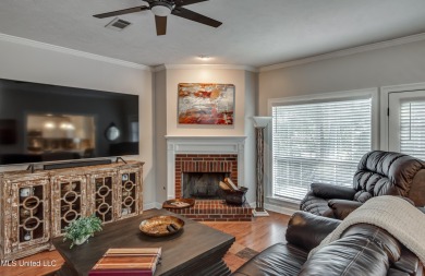 Pristine home in the heart of Castlewoods, at 213 Boxwood Circle on Castlewoods Golf Club in Mississippi - for sale on GolfHomes.com, golf home, golf lot