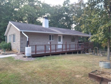 Private 3 Bedroom 2 bath Home on 5 +/- acres, Kentucky Lake for sale on GolfHomes.com