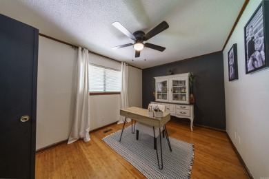 Dive Into Comfort on Lee Street!  Welcome to 2244 Lee Street in on Batesville Country Club in Arkansas - for sale on GolfHomes.com, golf home, golf lot