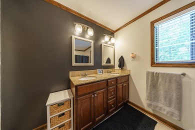 Dive Into Comfort on Lee Street!  Welcome to 2244 Lee Street in on Batesville Country Club in Arkansas - for sale on GolfHomes.com, golf home, golf lot