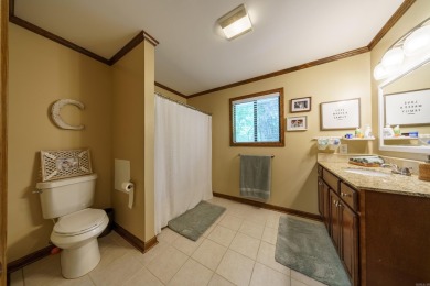 Dive Into Comfort on Lee Street!  Welcome to 2244 Lee Street in on Batesville Country Club in Arkansas - for sale on GolfHomes.com, golf home, golf lot