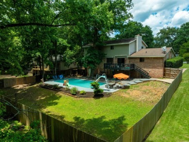 Dive Into Comfort on Lee Street!  Welcome to 2244 Lee Street in on Batesville Country Club in Arkansas - for sale on GolfHomes.com, golf home, golf lot
