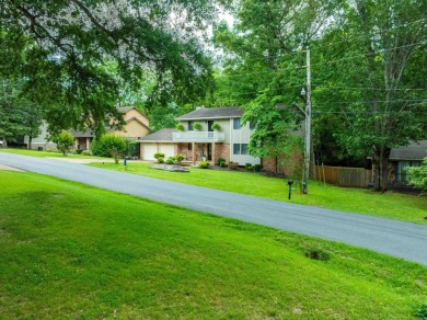 Dive Into Comfort on Lee Street!  Welcome to 2244 Lee Street in on Batesville Country Club in Arkansas - for sale on GolfHomes.com, golf home, golf lot