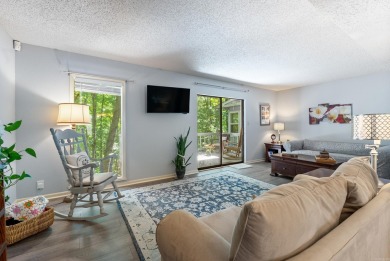 Welcome to this cozy 3 bed, 2 bath, newly updated townhomes in on DeSoto Golf Course in Arkansas - for sale on GolfHomes.com, golf home, golf lot