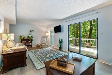 Welcome to this cozy 3 bed, 2 bath, newly updated townhomes in on DeSoto Golf Course in Arkansas - for sale on GolfHomes.com, golf home, golf lot
