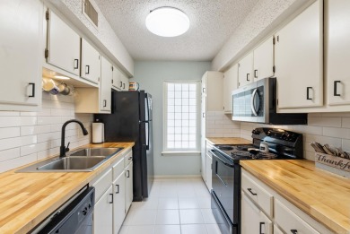 Welcome to this cozy 3 bed, 2 bath, newly updated townhomes in on DeSoto Golf Course in Arkansas - for sale on GolfHomes.com, golf home, golf lot