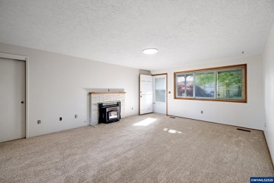 Enjoy golf course living on the 17th fairway in the heart of on  in Oregon - for sale on GolfHomes.com, golf home, golf lot
