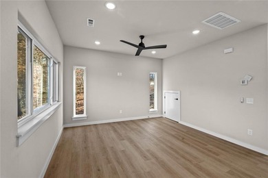 Modern new construction in Bella Vista with stunning on Bella Vista Country Club - Berksdale in Arkansas - for sale on GolfHomes.com, golf home, golf lot