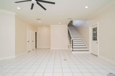 Beautifully Remodeled Home on Crossing Creeks Golf Course! on The Challenge at Oak Forest in Texas - for sale on GolfHomes.com, golf home, golf lot