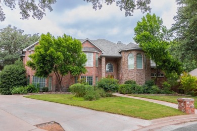 This stunning five-bedroom home in the heart of Bentwood Country on Bentwood Country Club in Texas - for sale on GolfHomes.com, golf home, golf lot