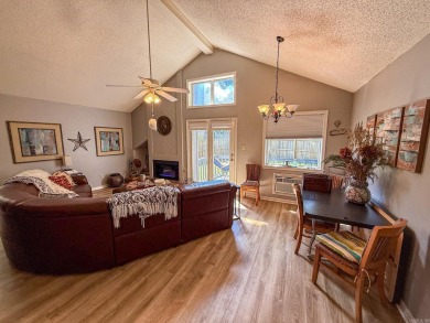 Charming Fully Furnished Villa in the Heart of Fairfield Bay! on Mountain Ranch Golf Club in Arkansas - for sale on GolfHomes.com, golf home, golf lot
