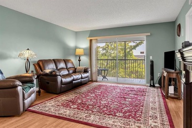 Bright and beautifully maintained Nandina model in one of the on Flamingo Lakes Country Club in Florida - for sale on GolfHomes.com, golf home, golf lot