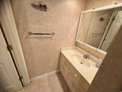 Don't miss this beautiful 2-bedroom, 2-bath end-unit condo in on The Valley At Eastport in South Carolina - for sale on GolfHomes.com, golf home, golf lot
