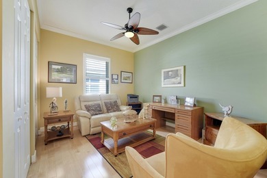 Enjoy the golf club community lifestyle in this beautifully on Hobe Sound Golf Club in Florida - for sale on GolfHomes.com, golf home, golf lot