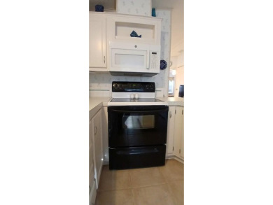 Look no further - Super clean fully furnished home that is move on Lily Lake Golf and RV Resort in Florida - for sale on GolfHomes.com, golf home, golf lot