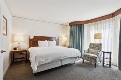 NEWLY RENOVATED! Step inside this charming 3-bedroom, 3-bath on Kingsmill Resort and Golf Club in Virginia - for sale on GolfHomes.com, golf home, golf lot