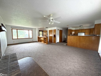 Charming  Affordable 3-Bedroom Home in North English, IA! Don't on Knoll Ridge Country Club in Iowa - for sale on GolfHomes.com, golf home, golf lot