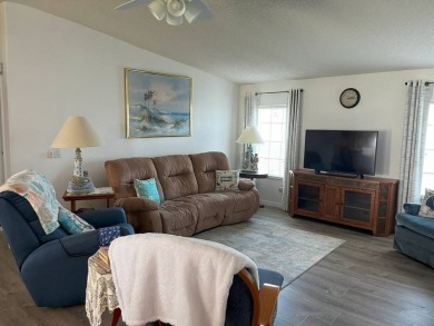 Beautifully Maintained Home offers an Inviting and Spacious on Four Lakes Golf Club in Florida - for sale on GolfHomes.com, golf home, golf lot