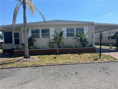 NEW & IMPROVED!!!e get this STEAL of a unit in MUCH DESIRED on Six Lakes Country Club in Florida - for sale on GolfHomes.com, golf home, golf lot