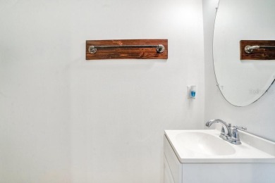 Captivating 2-bedroom, 2.5-bath townhome offers the perfect on Eagle Creek Golf Club in Florida - for sale on GolfHomes.com, golf home, golf lot