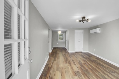 Wonderfully located duplex in the Woodland Shores/Riverland on Charleston Municipal Golf Course in South Carolina - for sale on GolfHomes.com, golf home, golf lot