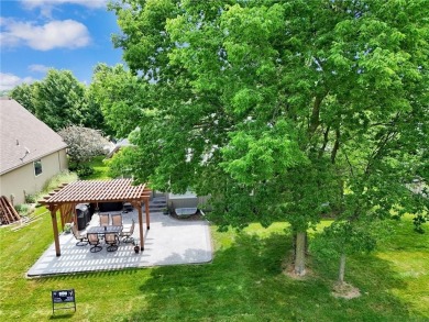 Amazing Reverse Ranch 1.5 Home on PRAIRE HIGHLANDS golf course on Prairie Highlands Golf Course in Kansas - for sale on GolfHomes.com, golf home, golf lot